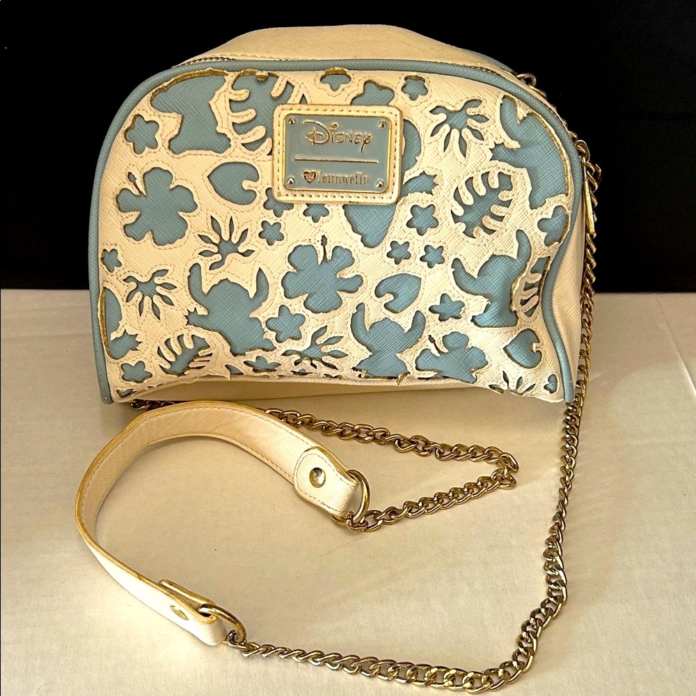 DISNEY X LOUNGEFLY Stitch Bag with Chain Strap